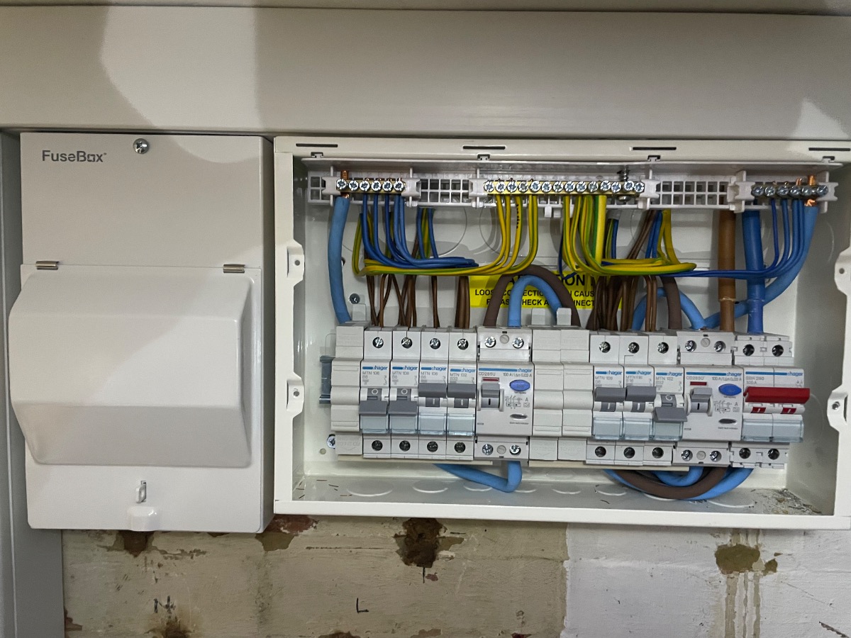 Electrician: Image 4